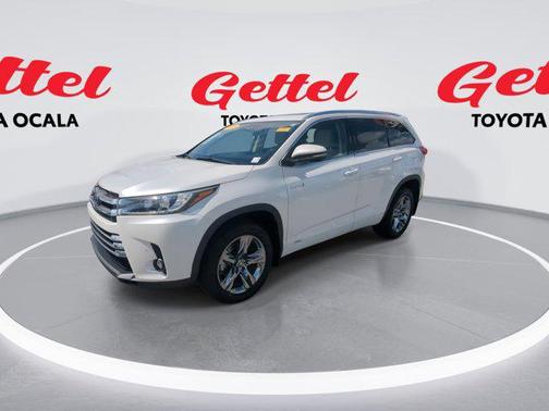 2019 Toyota Highlander Hybrid Platinum