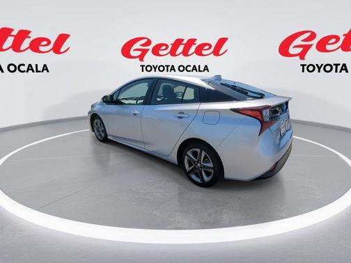 2022 Toyota Prius LE