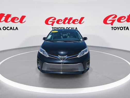 2019 Toyota Sienna Limited Premium