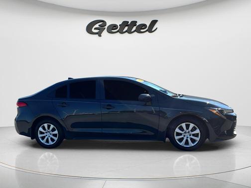 Underground 2025 Toyota Corolla LE