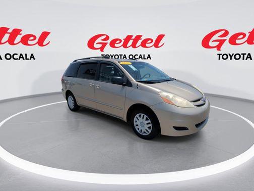 2007 Toyota Sienna LE