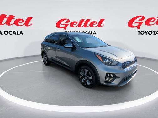 2022 Kia Niro LXS
