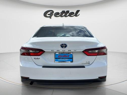 White 2022 Toyota Camry LE