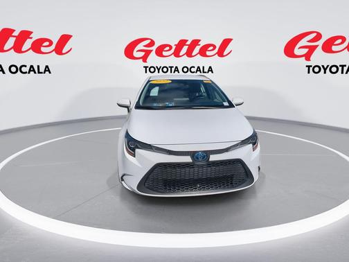 2022 Toyota Corolla Hybrid SE