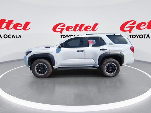 2025 Toyota 4Runner TRD Off Road