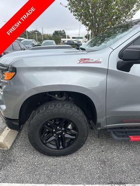2023 Chevrolet Silverado 1500 Custom Trail Boss
