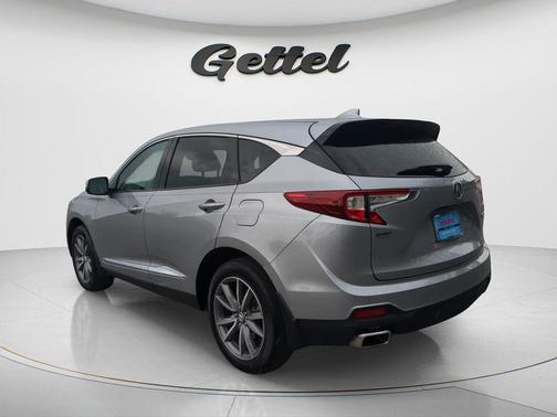 Lunar Silver Metallic 2023 Acura RDX Technology Package