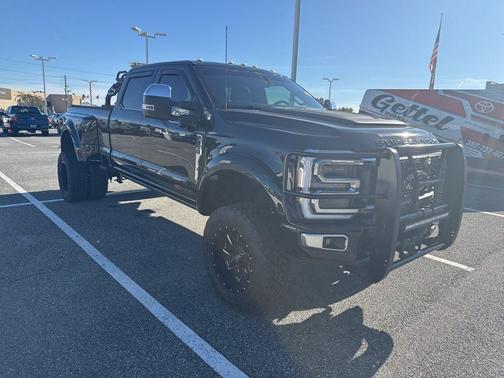 2024 Ford F-350 Platinum