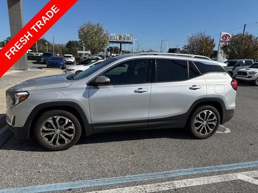 2020 GMC Terrain SLT