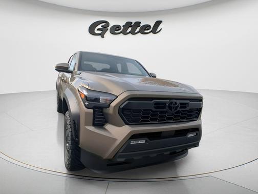 2026 Toyota Tacoma Hybrid TRD Off Road