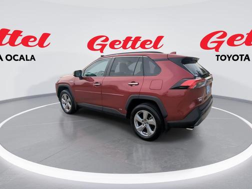 2021 Toyota RAV4 Hybrid SE