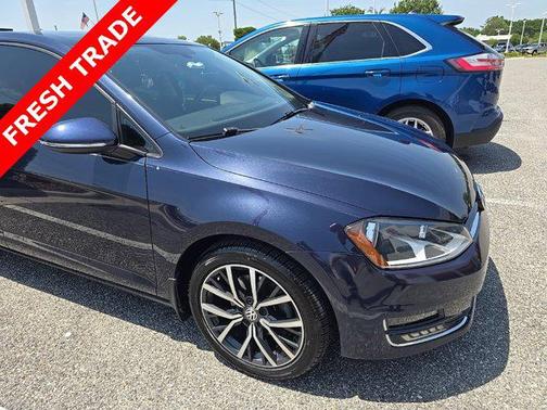 2017 Volkswagen Golf TSI Wolfsburg Edition 4-Door
