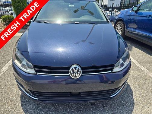 2017 Volkswagen Golf TSI Wolfsburg Edition 4-Door