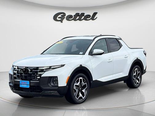 Atlas White 2023 Hyundai SANTA CRUZ Limited