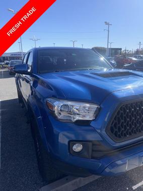 2018 Toyota Tacoma TRD Sport