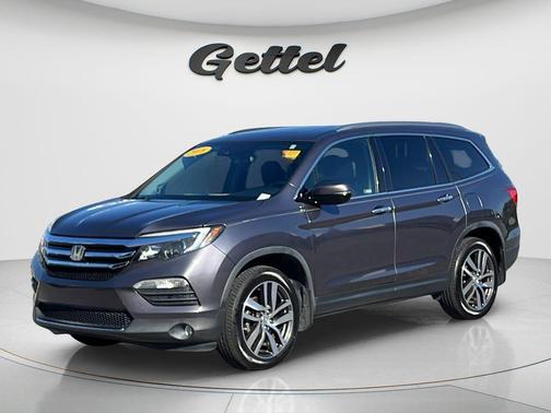 Grey 2018 Honda Pilot Elite