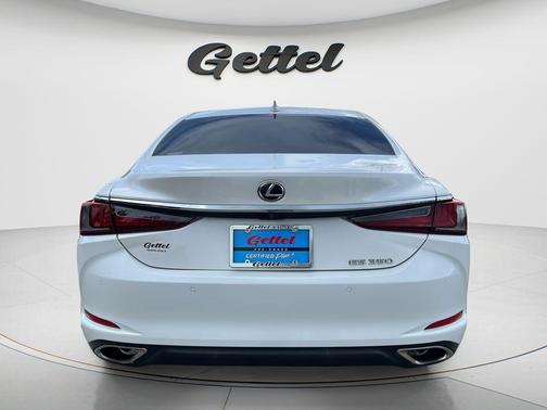 Eminent White Pearl 2019 Lexus ES 350 Base