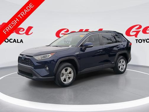 2020 Toyota RAV4 Hybrid XLE