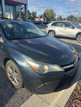 2016 Toyota Camry SE