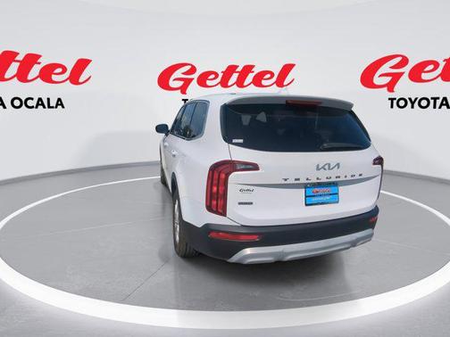2022 Kia Telluride LX