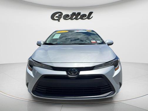 Classic Silver Metallic 2024 Toyota Corolla LE