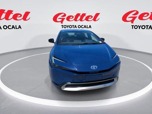 2025 Toyota Prius L
