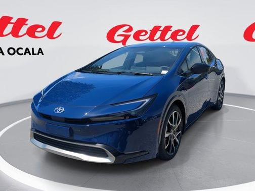 2025 Toyota Prius L