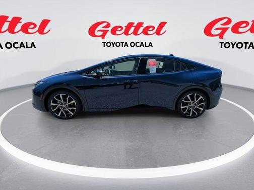 2025 Toyota Prius L