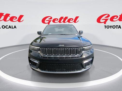 2023 Jeep Grand Cherokee Summit