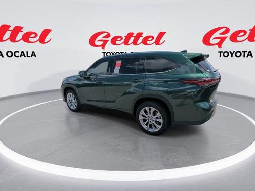 2025 Toyota Highlander Limited