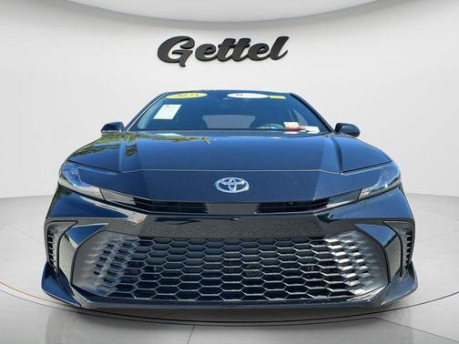Midnight Black Metallic 2025 Toyota Camry SE