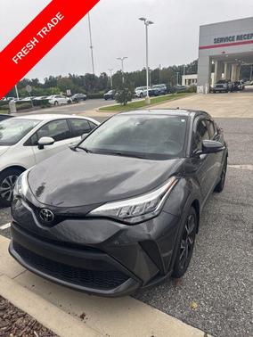 2021 Toyota C-HR XLE