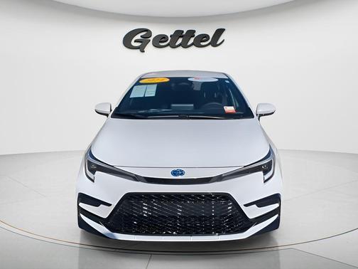 2024 Toyota Corolla Hybrid SE