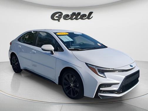 2024 Toyota Corolla Hybrid SE