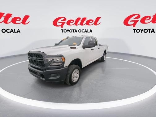 2024 RAM 2500 Tradesman Crew Cab 4x4 8' Box