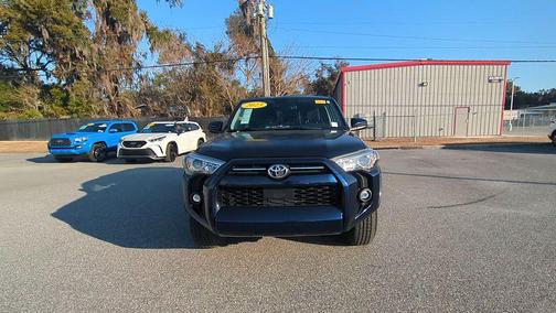 2023 Toyota 4Runner SR5