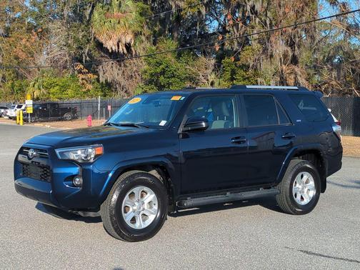 2023 Toyota 4Runner SR5