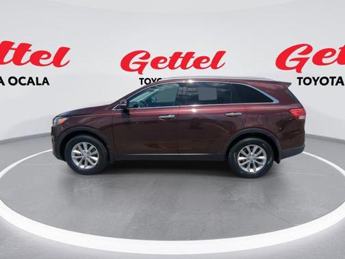 2017 Kia Sorento LX