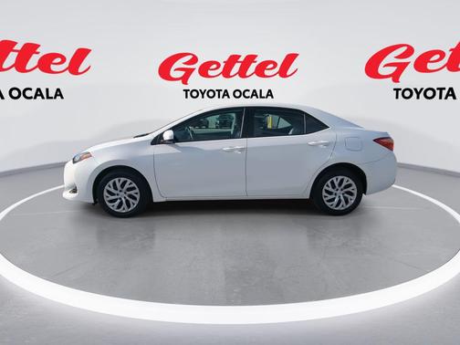 2019 Toyota Corolla XLE