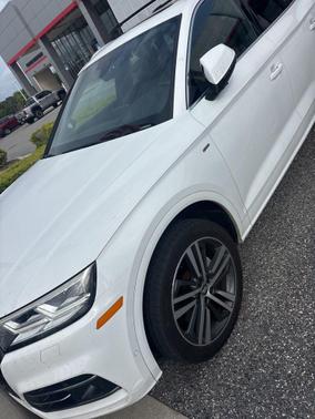 Ibis White 2020 Audi Q5 Prestige 55 TFSI e quattro S tronic