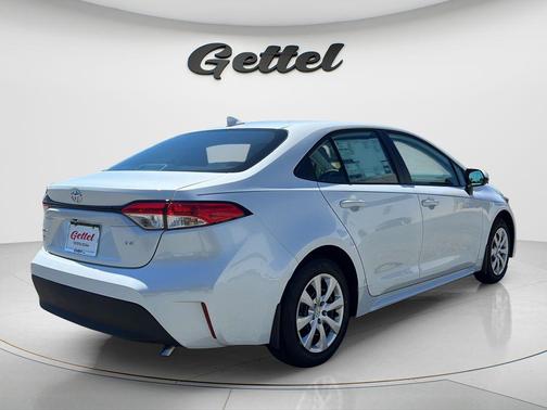 Wind Chill Pearl 2026 Toyota Corolla LE