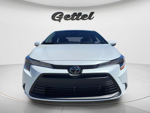 Wind Chill Pearl 2026 Toyota Corolla LE