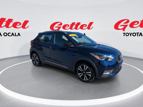 2020 Nissan Kicks SR