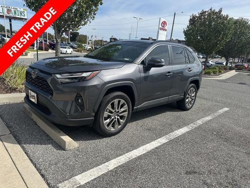 2023 Toyota RAV4 XLE Premium