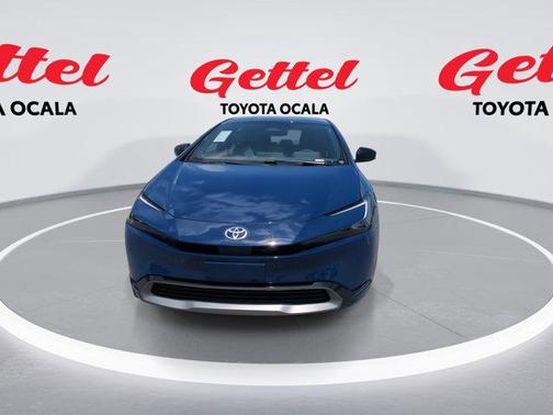 2025 Toyota Prius XLE