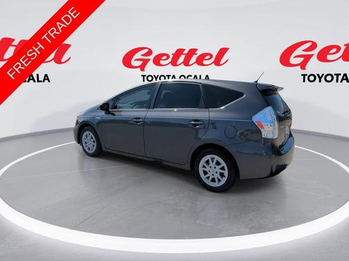 2014 Toyota Prius v Two