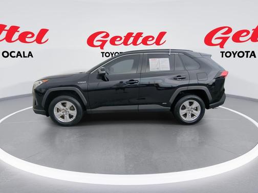 2020 Toyota RAV4 Hybrid XLE
