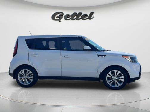 Clear White 2016 Kia Soul +