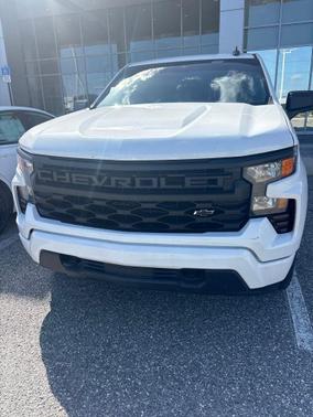 Summit White 2023 Chevrolet Silverado 1500 Custom