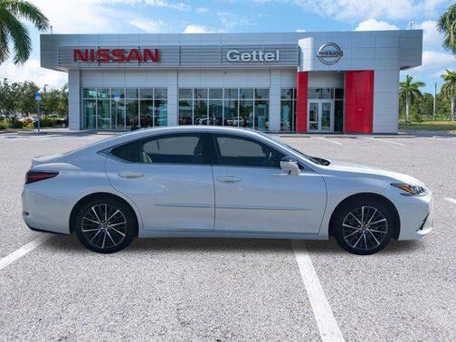 2024 Lexus ES 350 Base
